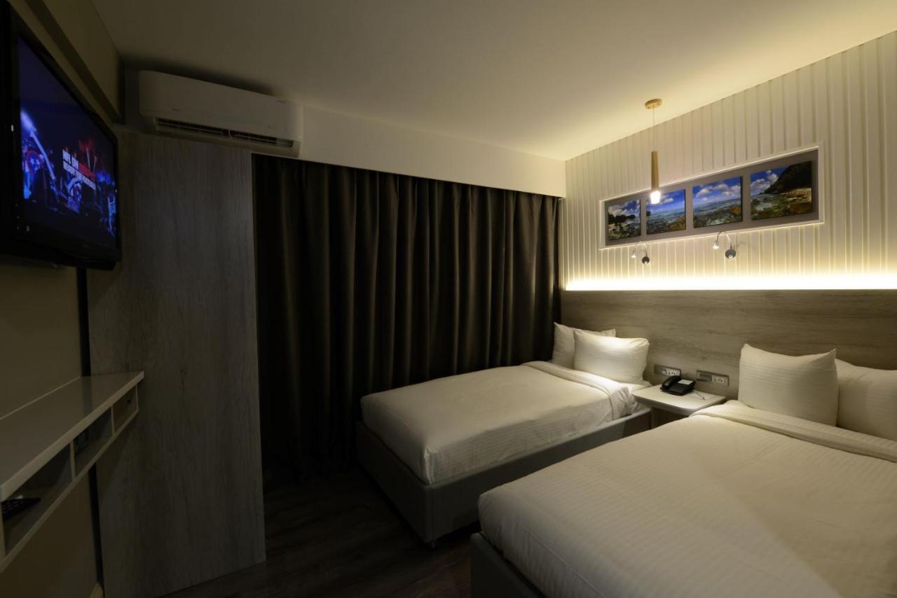 Wyndham Garden Guam Hotel Tamuning Exterior photo