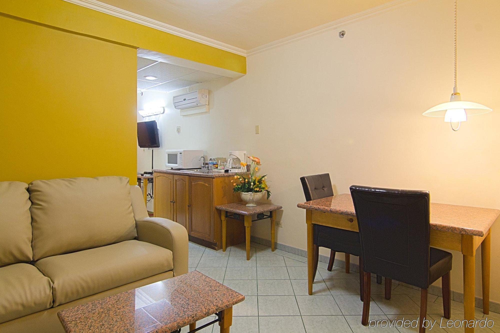 Wyndham Garden Guam Hotel Tamuning Exterior photo